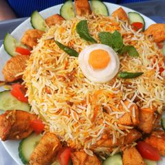 A picture of Chicken tiqqa biryani.