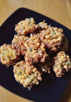 Foto resep Pelas/ Bakwan jagung