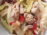 Tumis Kubis Ayam Cincang Paprika