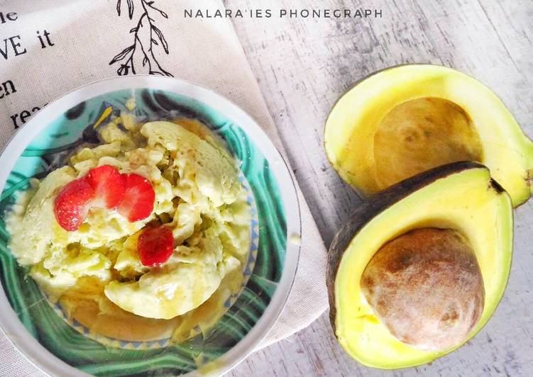 Cara Gampang Menyiapkan Avocado ice cream, Menggugah Selera