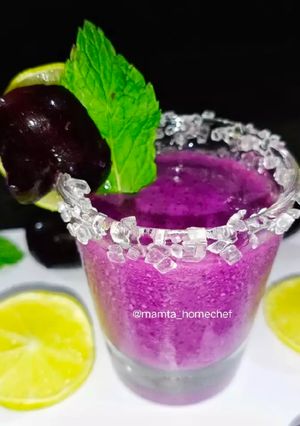 A picture of Jamun shots.