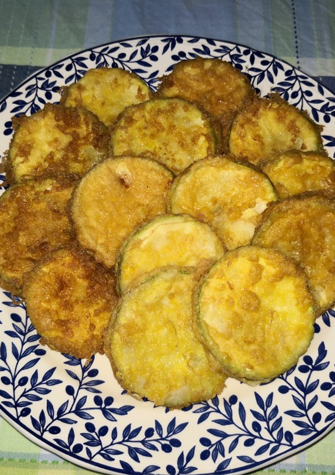 Una foto de Calabacines rebozados sin gluten