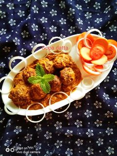 চিকেন কোপ্তা কারি (chicken kofta curry recipe in bengali) রেসিপির প্রধান ছবি