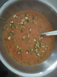 વઘારેલો રોટલો (Vagharelo Rotlo Recipe In Gujarati) રેસીપી મુખ્ય ફોટો