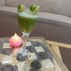 A picture of Grape cooler.