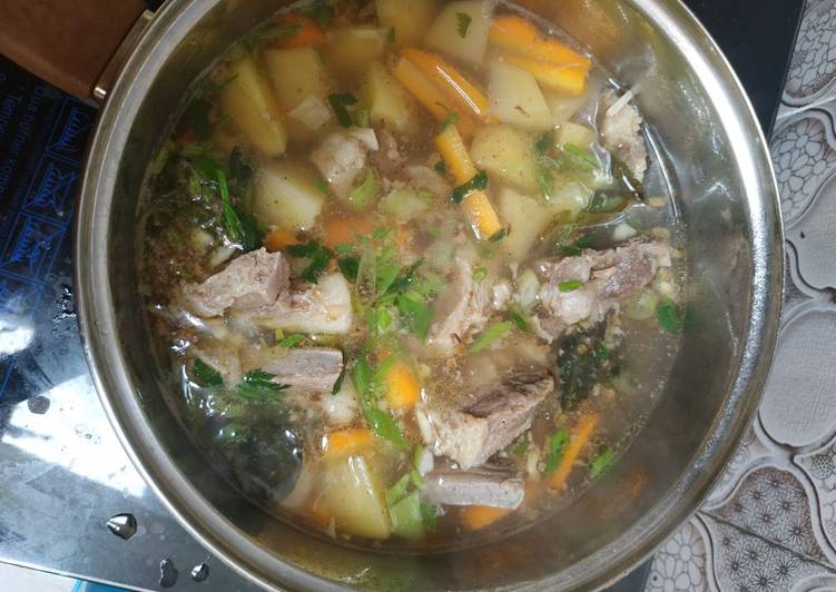 Langkah Mudah untuk mengolah Sup iga wortel kentang yang Enak