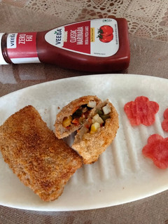 A picture of Super healthy and Crispy bread pockets.