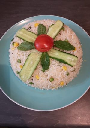 A picture of Matar and corns pulao.