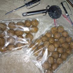 A picture of Frozen chicken kofta.