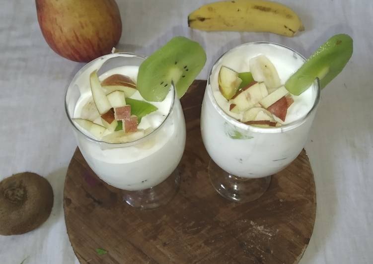 Simple Way to Prepare Homemade Curd Fruit Raita