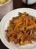 Thịt heo chiên sốt cam