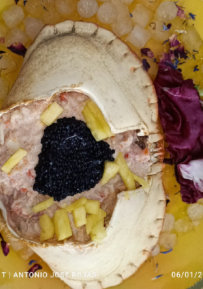 Una foto de Ensalada de buey de mar