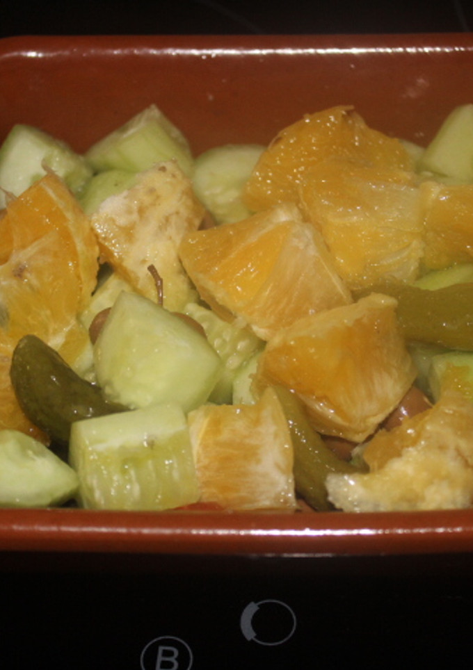 Una foto de Ensalada de naranja y pepino #RevistaCookpad