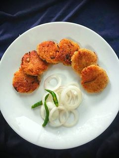 पोहा कटलेट (Poha cutlet recipe in Hindi) रेसिपी मुख्य फोटो