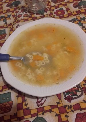 Una foto de ○ Sopa de verdura ○