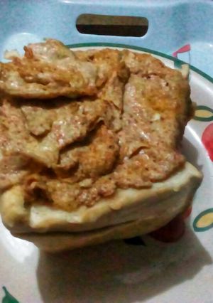 A picture of Fish oil Omelette on Bread.