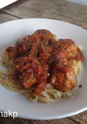 Foto resep Fettucinne Meatball saus bolognesse ala Febriana