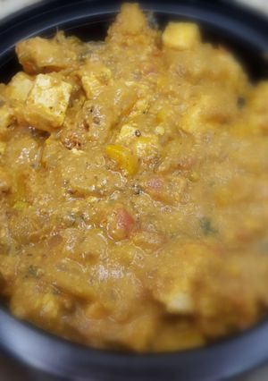 A picture of Achari Paneer.