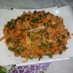 A picture of Egg veggies sauce.