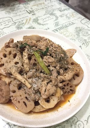蔥燒蓮藕豬肉片 的食譜成品照片