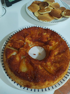 Una foto de Tarta invertida de manzanas. Muy fácil