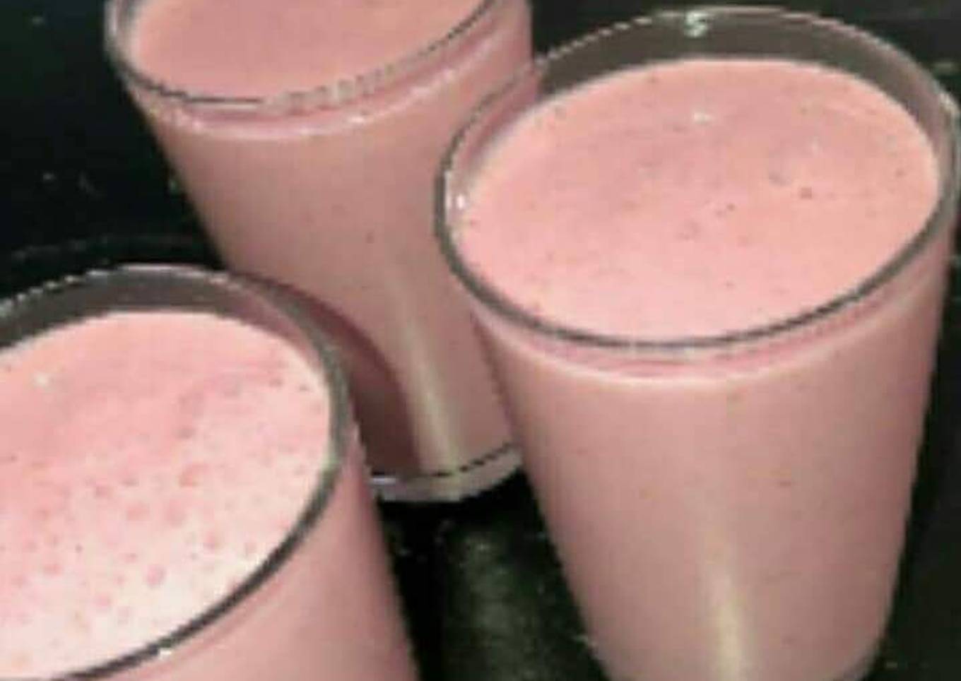 Rose milk