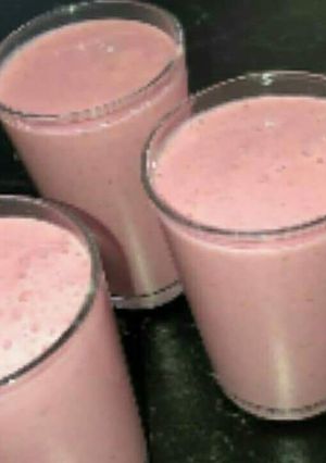 A picture of Rose milk.
