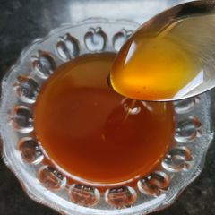 A picture of Jaggery tamarind sweet chutney.