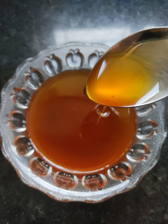 A picture of Jaggery tamarind sweet chutney.