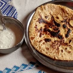 A picture of Radishes Ka Paratha.