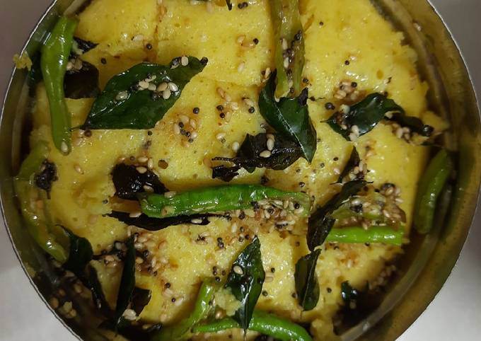 Khaman Dhokla, Soft Gujarati Khaman Dhokla