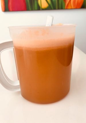 A picture of Mixed Fruit Celery Juice.