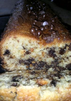 Una foto de Budín de chocolate, maní y coco!!! 💛 🌈