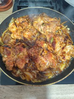 Una foto de Contramuslos encebollados