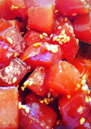 A picture of Ahi poke.