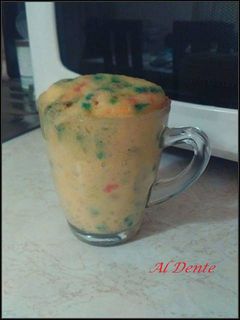 Φωτογραφία της συνταγής Funfetti Mug Cake 🌺
