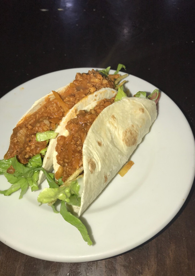 Una foto de Tacos de ropa vieja
