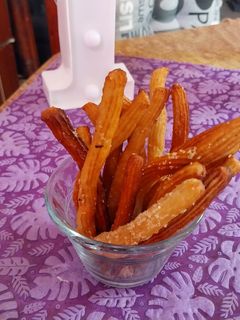 Una foto de 👩🏼‍🍳Churros de azúcar con canela 😋🙏