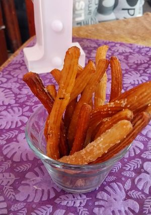 Una foto de 👩🏼‍🍳Churros de azúcar con canela 😋🙏