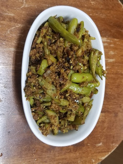 A picture of Pointed gourd fry.