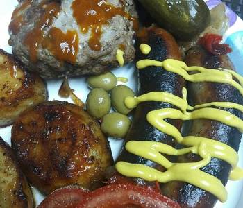 Fast Cooking Methods Bratwurst and Burgers Restaurant Style