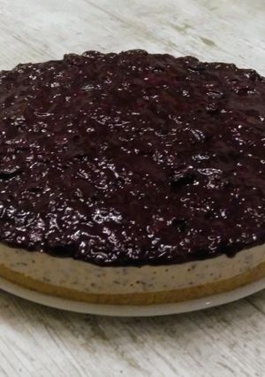 Una foto de Pastel de queso fresco y arándanos