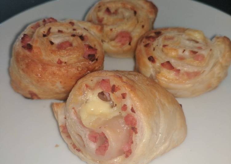 Recipe of Favorite Bacon &amp; cheese Scrolls
