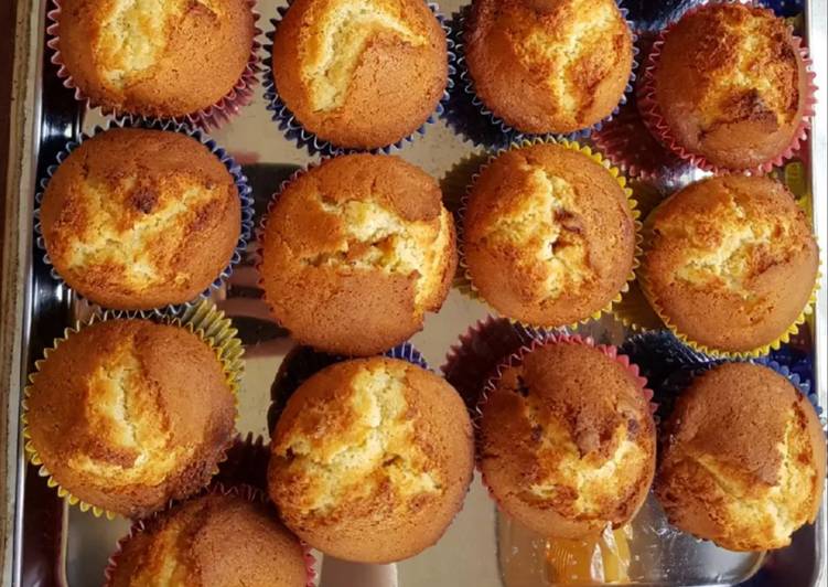 Recipe of Perfect Glacé cherry muffins