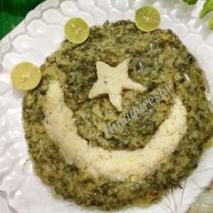 A picture of Daal saag.