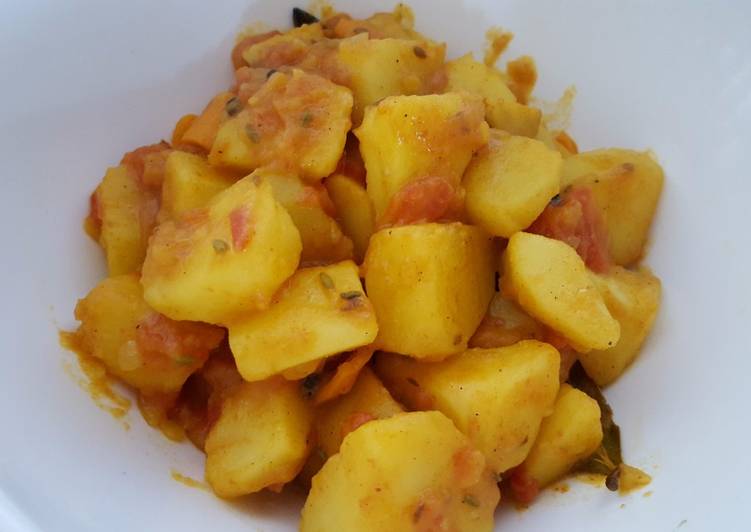 Dry potato curry