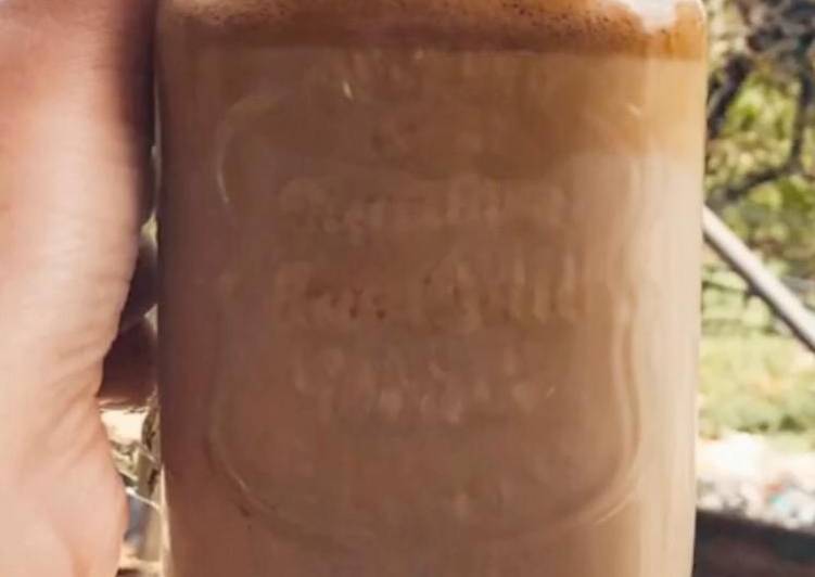 Recipe of Chocolate Shake in 10 Minutes for Family