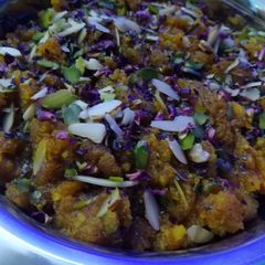 A picture of Moong daal halwa.