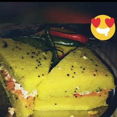 A picture of Paneer stuffed Dhokla.