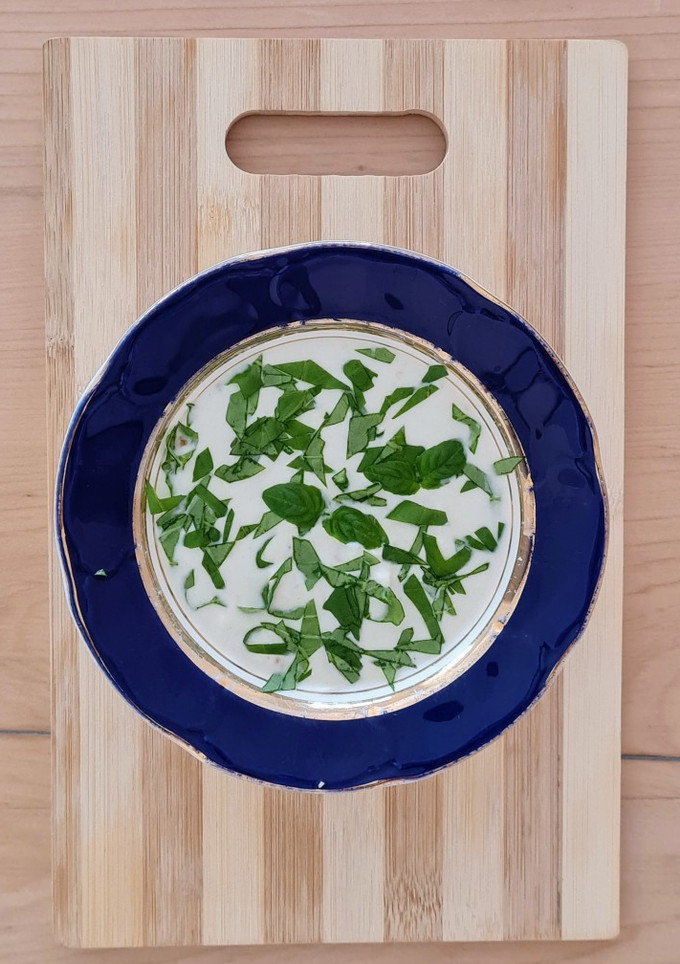 Una foto de Salsa, aderezo saludable de yogur y queso azul 💙